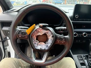 2023 Honda CR-V Hybrid XSE 7-Passenger - Interior Steering Wheel With Keys Image